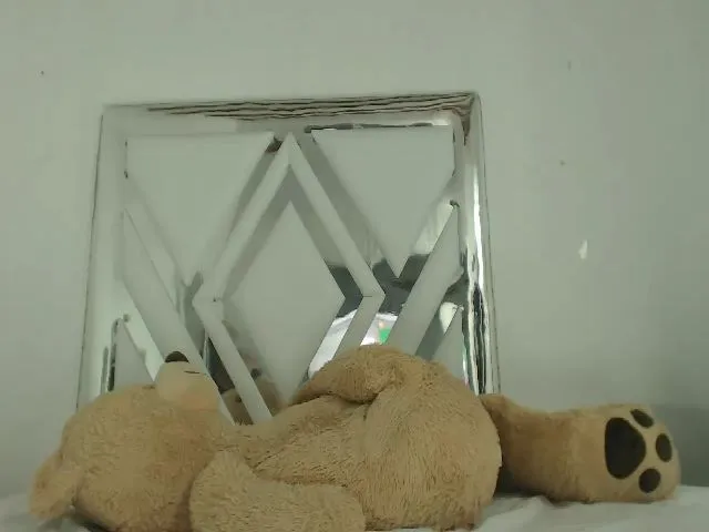 Live sex webcam photo for Sweet_barbiie #254309946