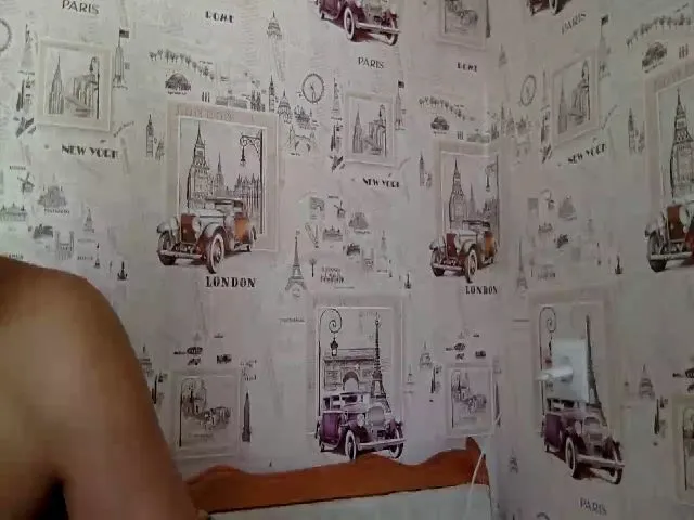 Live sex webcam photo for JolyBoss #256857241