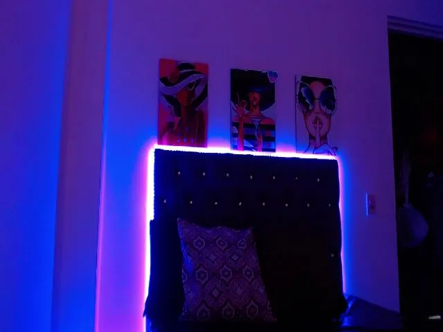 Live sex webcam photo for Spicysweet96 #264598965