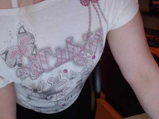 Live sex webcam photo for Alisa1917 #240965966