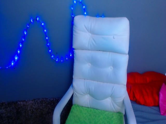 Live sex webcam photo for Tattiana_love #261293864