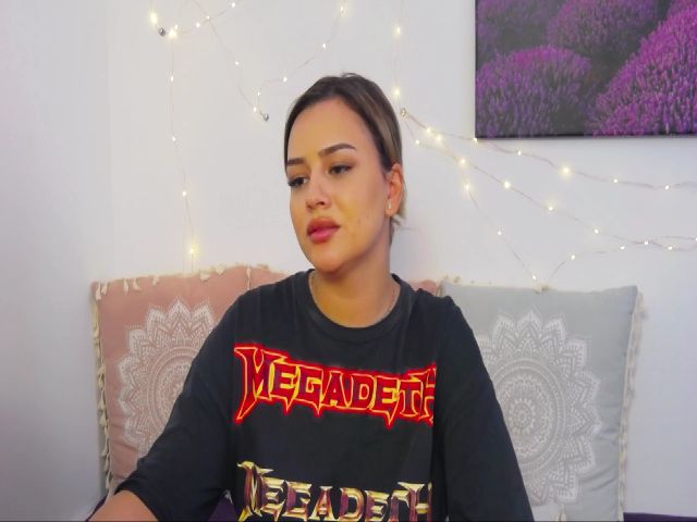 Live sex webcam photo for Lexilicious_ #260615138