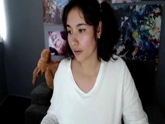 Live sex webcam photo for Jade_leon_ #263237541