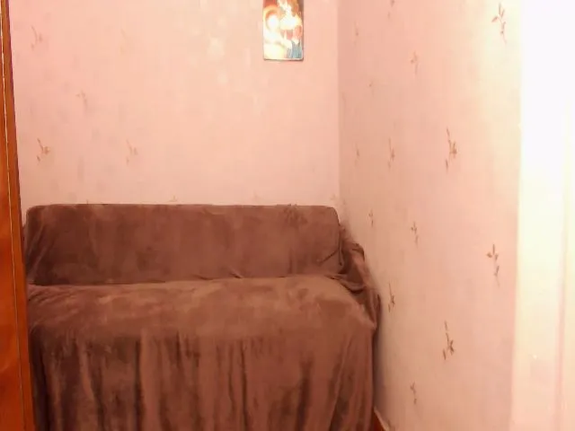 Live sex webcam photo for LizzaPink #259113466