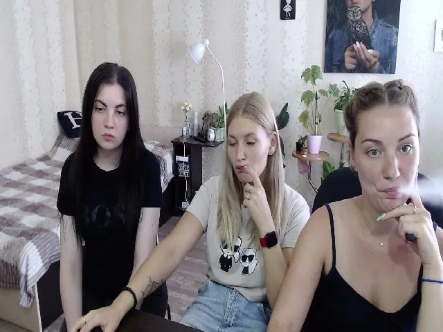 Live sex webcam photo for UrBlack_Kitty #261384551