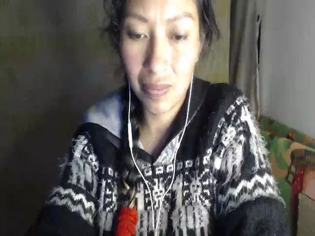 Live sex webcam photo for CHILENITAHOT #259721253