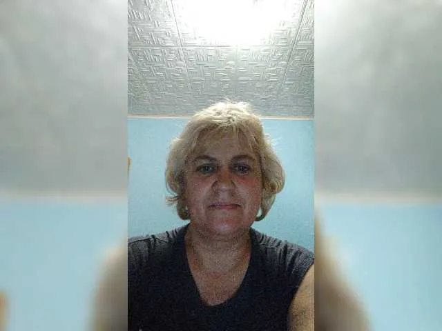 Live sex webcam photo for AngelaFamez #242034072