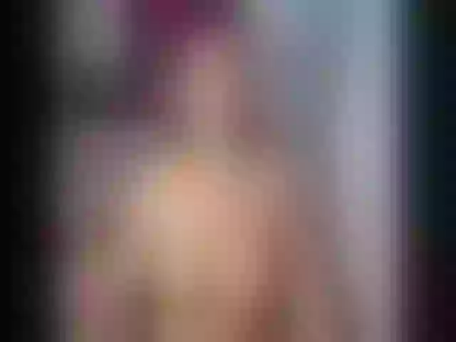 Live sex webcam photo for Sweeetx69 #253369409
