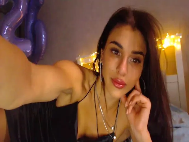 Live sex webcam photo for GuiltyBird #254031901