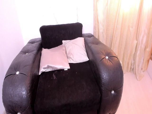 Live sex webcam photo for bony_2 #254200894