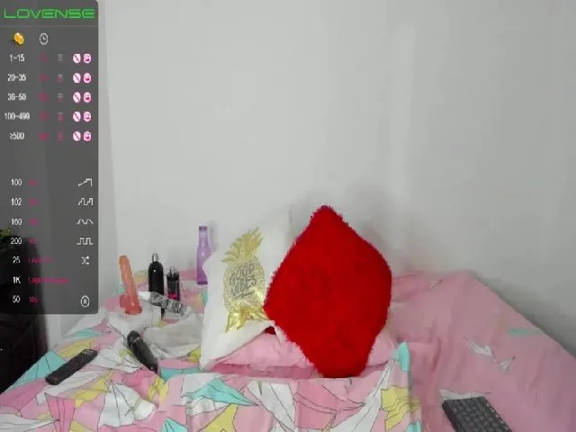 Live sex webcam photo for Rubi_26_ #264075719