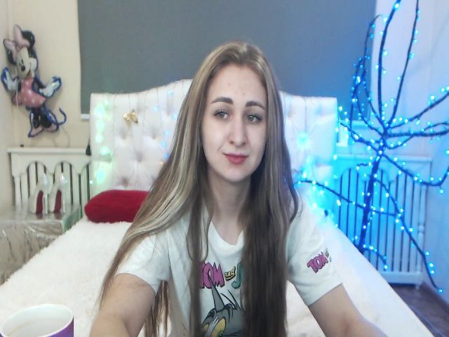 Live sex webcam photo for BeataBrook #260618904