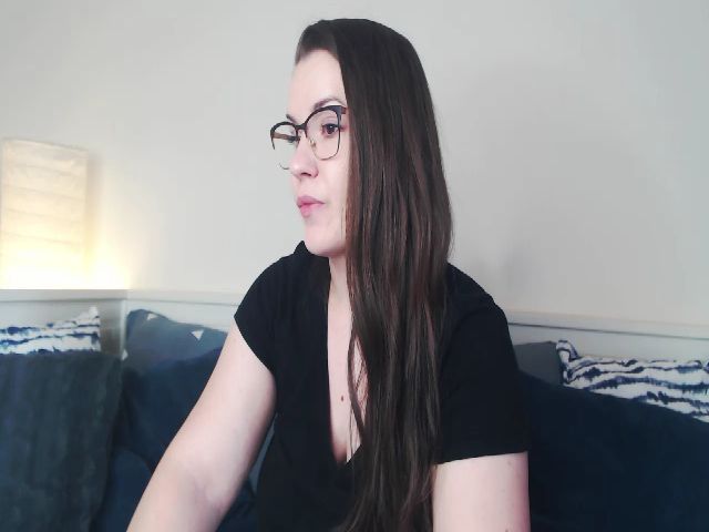 Live sex webcam photo for EveGoddes #255302159