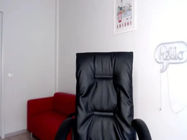 Live sex webcam photo for VanillaJenny #255043044