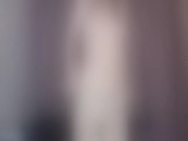 Live sex webcam photo for HotSwJenna #256617917