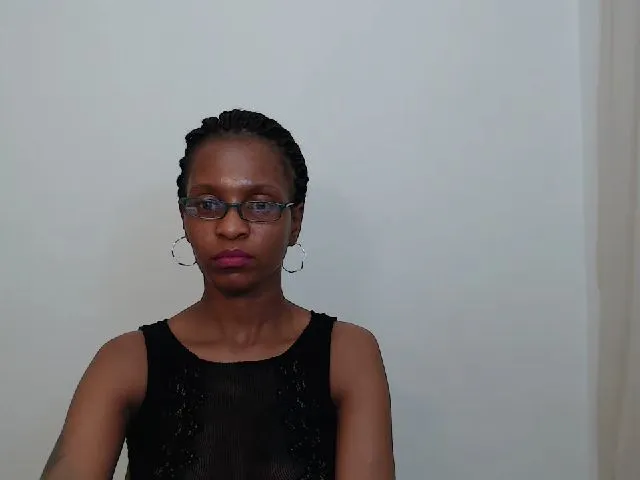Live sex webcam photo for YasminStar #252673275