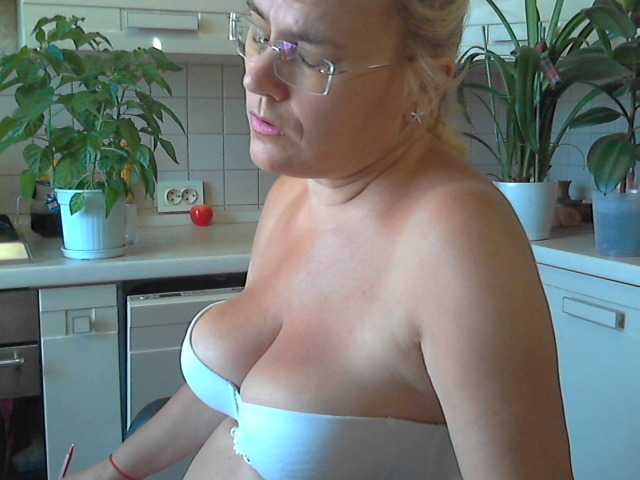 Live sex webcam photo for runa88 #250455746