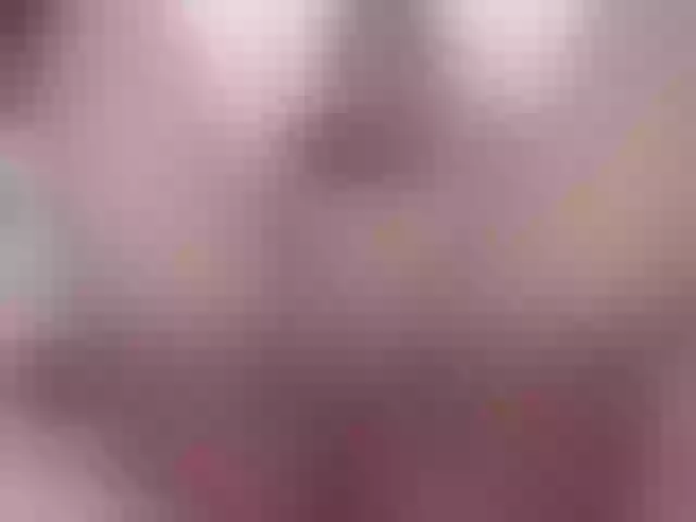 Live sex webcam photo for LeaQueen #252243288