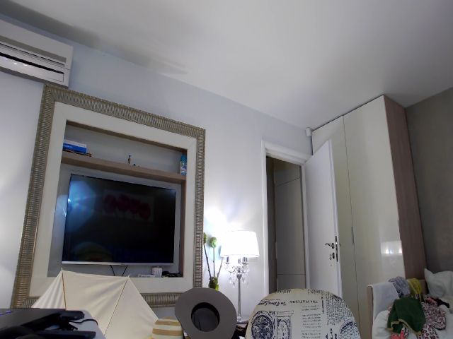 Live sex webcam photo for ILoveToFeelU #254343093