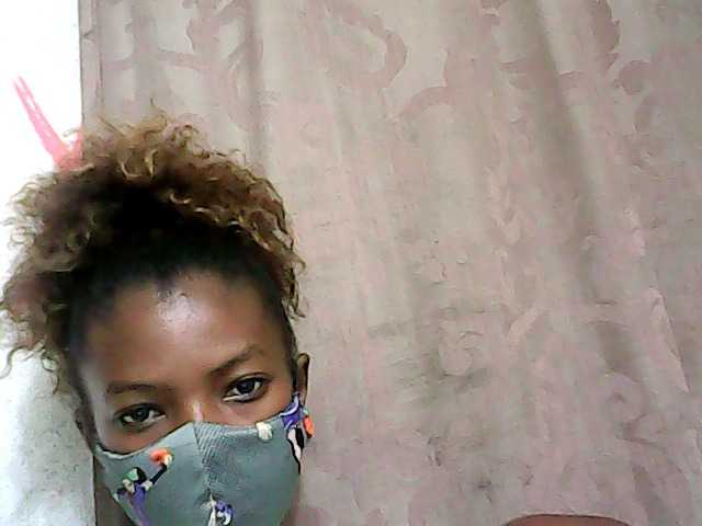 Live sex webcam photo for BALLIATA #242033159