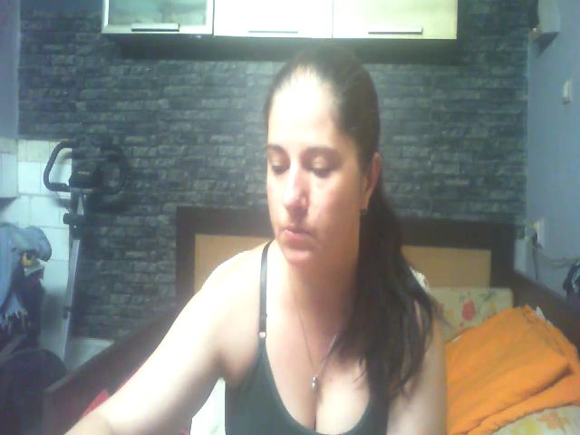 Live sex webcam photo for MGabrielle #254440046