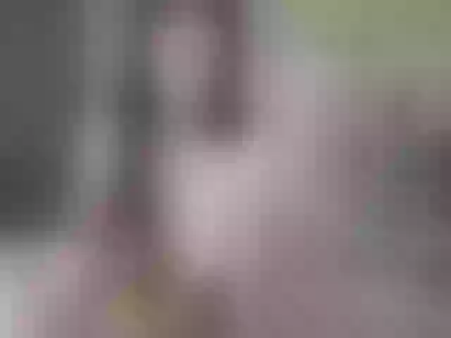 Live sex webcam photo for Oxxme #255078353