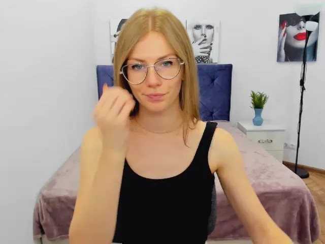 Live sex webcam photo for Princess_Boat #256666871