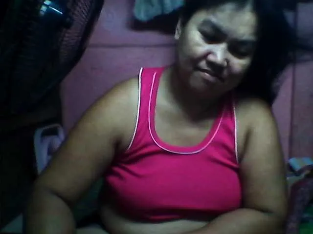 Live sex webcam photo for princess4uxx #262640401