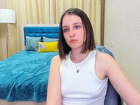 Live sex webcam photo for AudreyValency #245067807