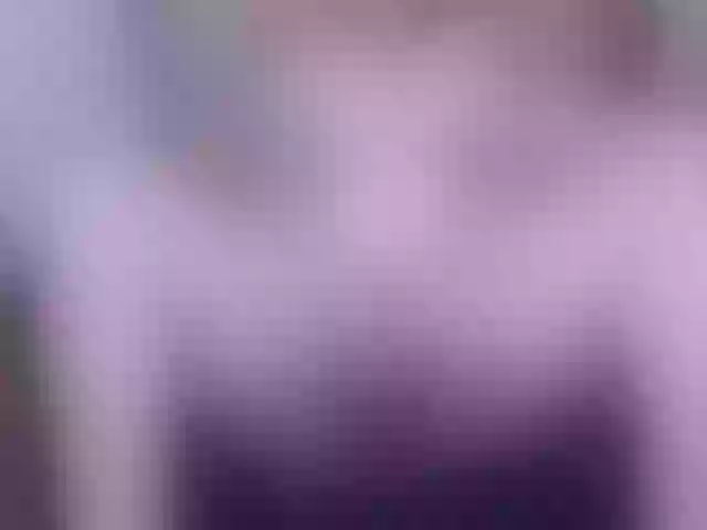Live sex webcam photo for FoxyTina #263465312
