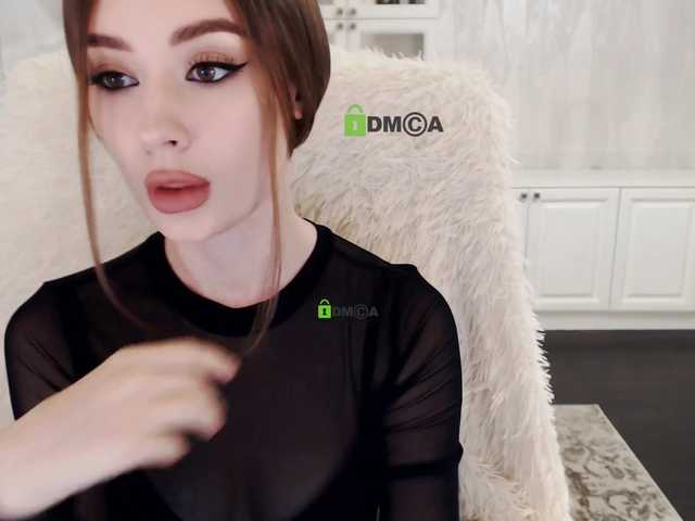 Live sex webcam photo for AnnaDaisy1 #250512859