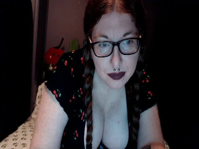 Live sex webcam photo for SkarlettJade #258520302