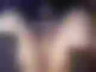 Live sex webcam photo for MartinaRouse #240540413