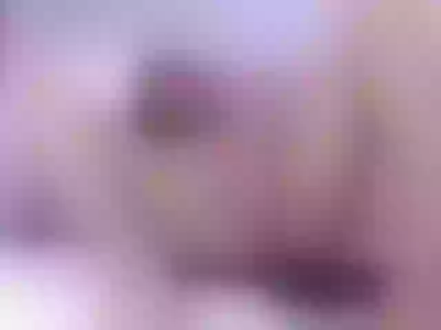 Live sex webcam photo for Lindasantos #241043211
