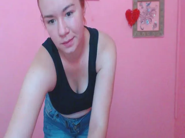 Live sex webcam photo for JiMiola #261133254