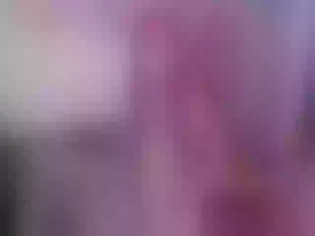 Live sex webcam photo for LucyLovesick #258479073