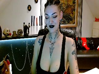 Live sex webcam photo for DaemonInk #252255705