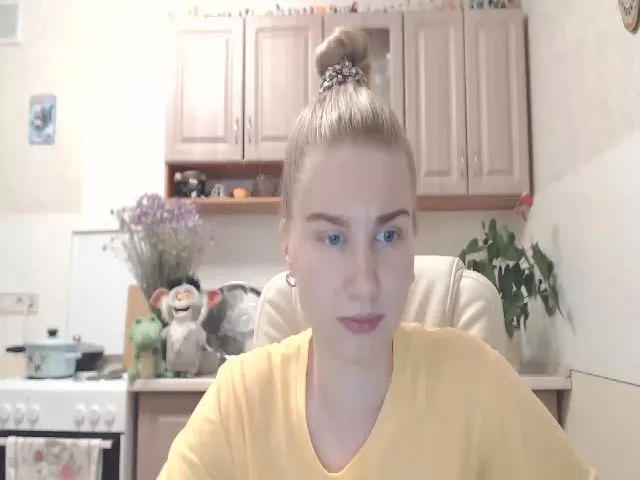 Live sex webcam photo for Ms_Charming #253592050