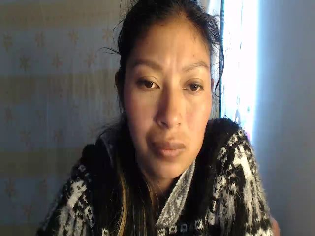 Live sex webcam photo for CHILENITAHOT #255751918