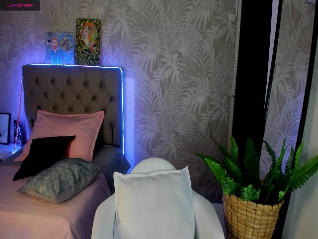 Live sex webcam photo for Dakor_nicova #254227386