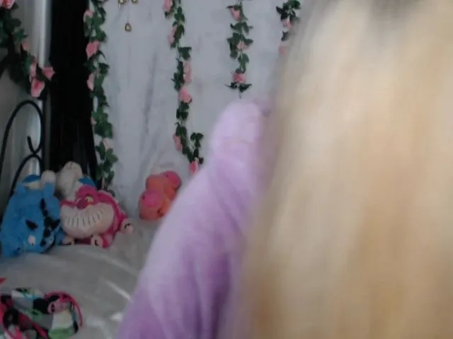 Live sex webcam photo for GalaxyFox #252273256