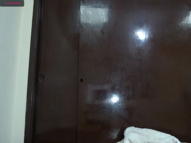 Live sex webcam photo for CrazyOnMe_ #265183866