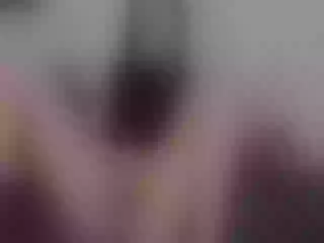Live sex webcam photo for YukiOra #254473092