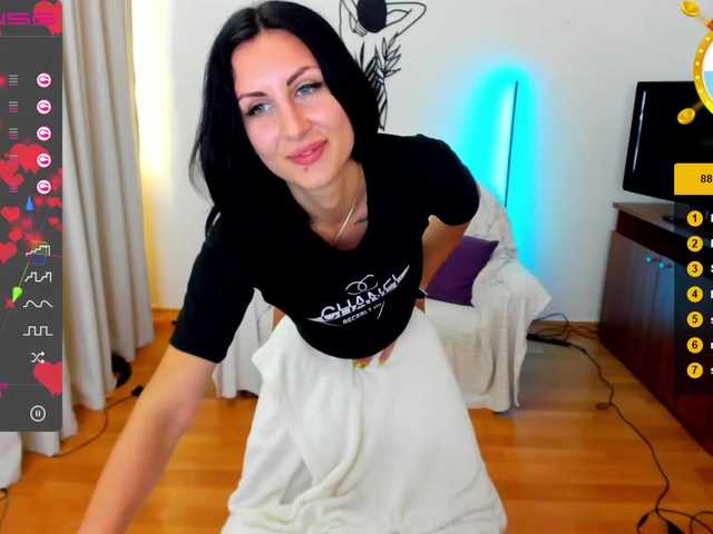 Live sex webcam photo for WildWithU #252806723