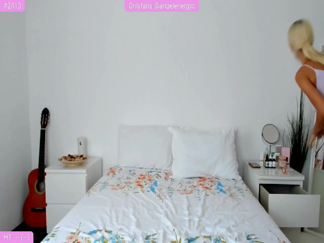 Live sex webcam photo for AngelEnergyC #264319494