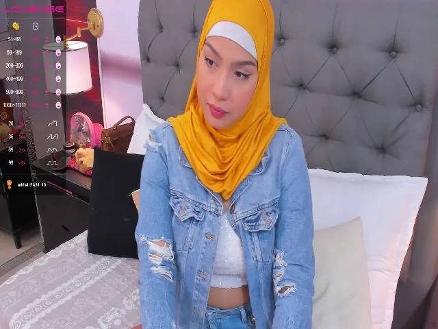Live sex webcam photo for Maysoon_ #258636110
