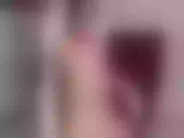Live sex webcam photo for Sun_kissed1 #263571667