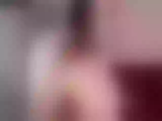 Live sex webcam photo for Sun_kissed1 #264859446