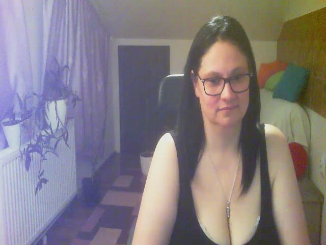 Live sex webcam photo for boosty4you #252263290