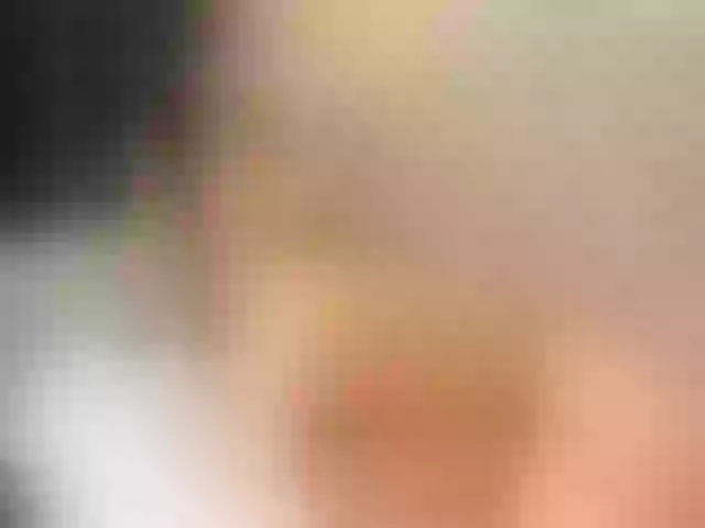Live sex webcam photo for AmelieBrunel #255877781